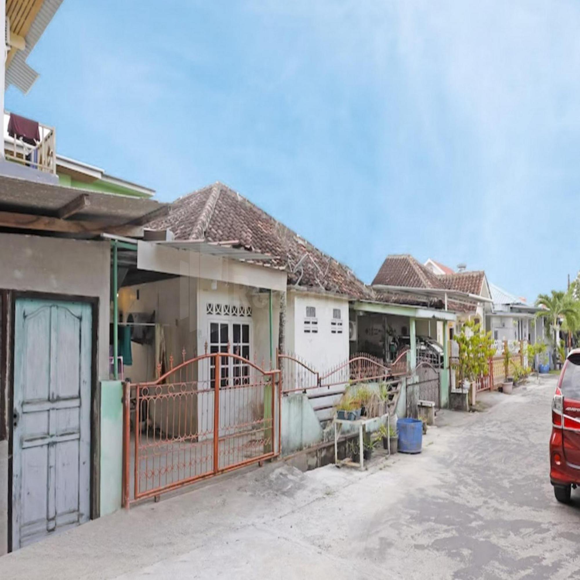 Wisma Pinggir Mitra Reddoorz Tanjung Pinang Eksteriør bilde